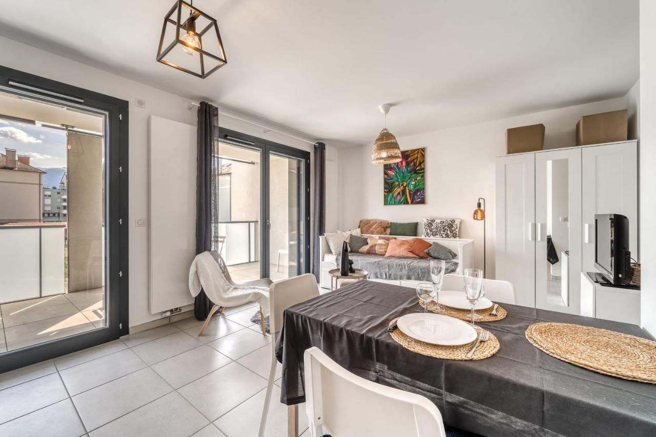 Emergence - Beautiful Studio For 2 People Balcony And Garage Анси Экстерьер фото
